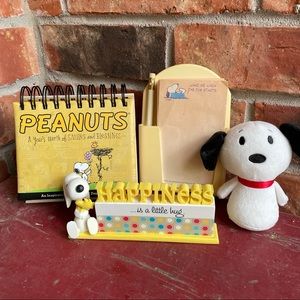Several Snoopy/Peanuts Items